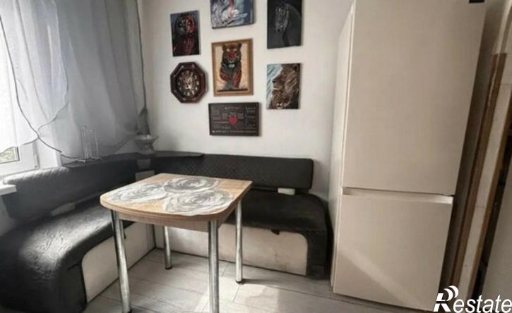 2-комн квартира улица Попова, 12,  д. 12