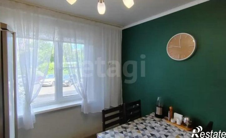 4-комн квартира улица 8 Марта, 128,  д. 128