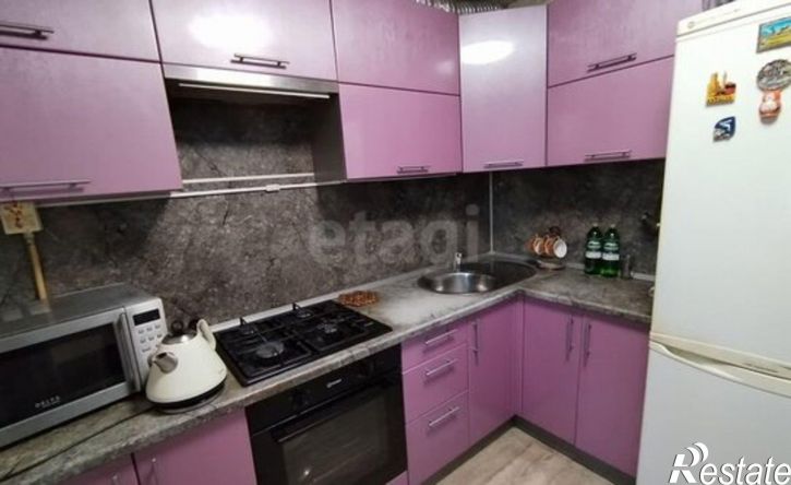 2-комн квартира улица 60 лет Октября, 14,  д. 14