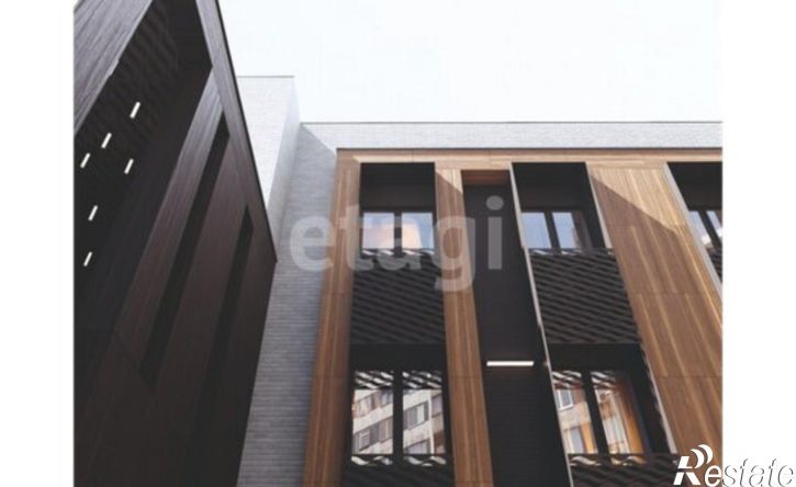 4-комн квартира Набережная улица, 35,  д. 35