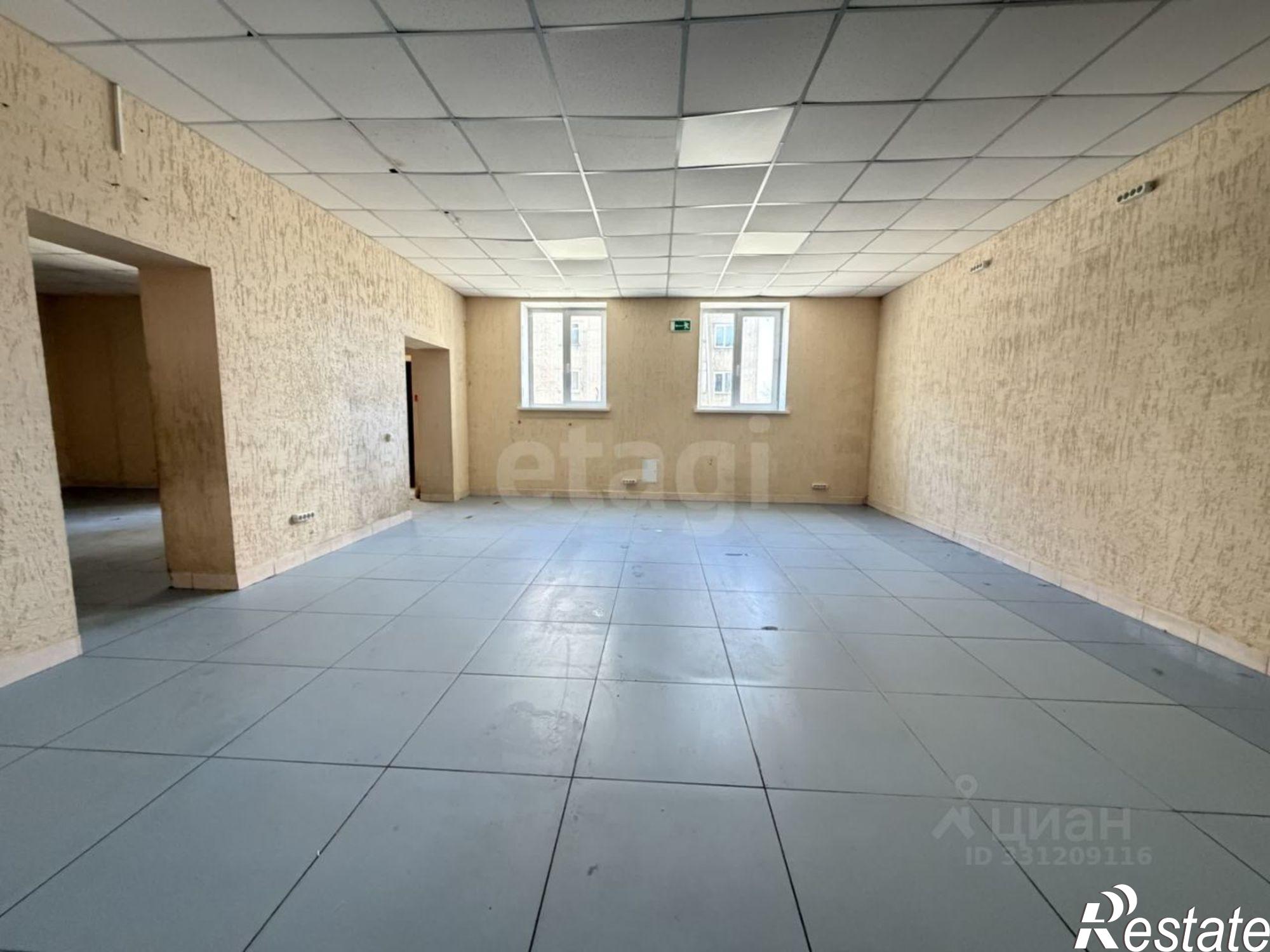 Купить торговое помещение за 6 491 820 рублей на Орловская улица, 22