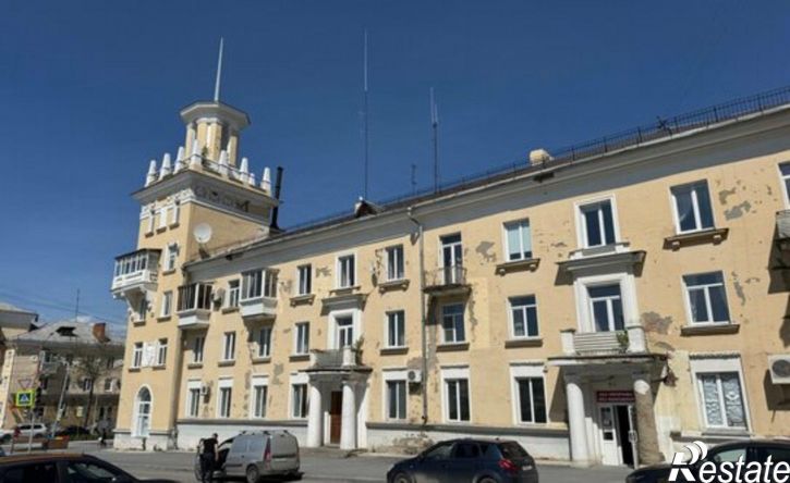 3-комн квартира пр-кт Автозаводцев, 19,  д. 19