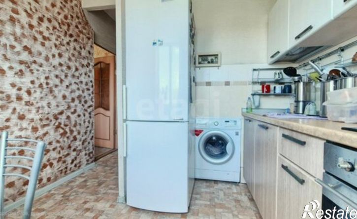 3-комн квартира проспект Октября, 53,  д. 53