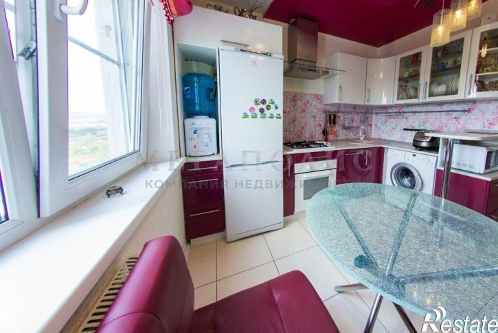 3-комн квартира улица Богдана Хмельницкого, 28,  д. 28