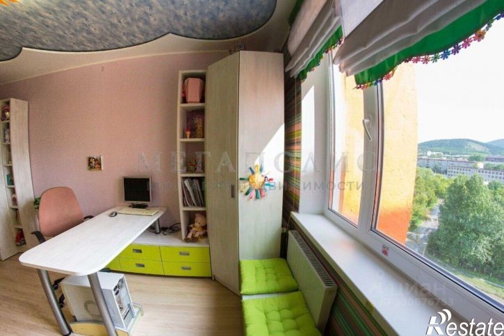 3-комн квартира улица Богдана Хмельницкого, 28,  д. 28