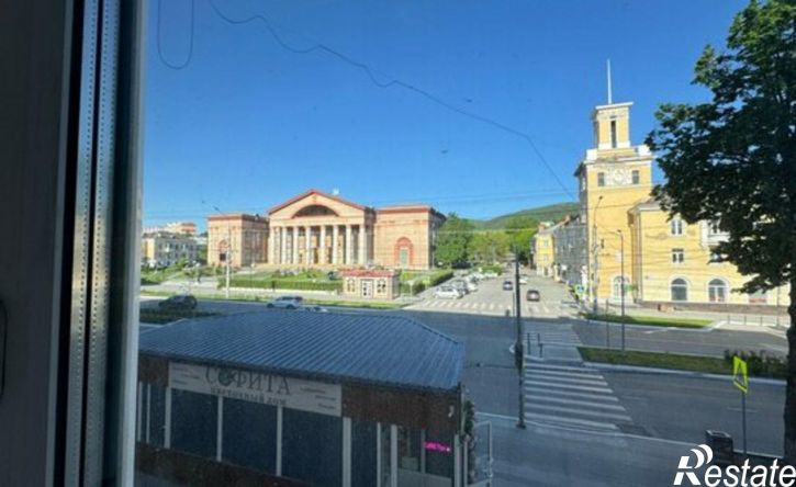 2-комн квартира проспект Автозаводцев, 20,  д. 20