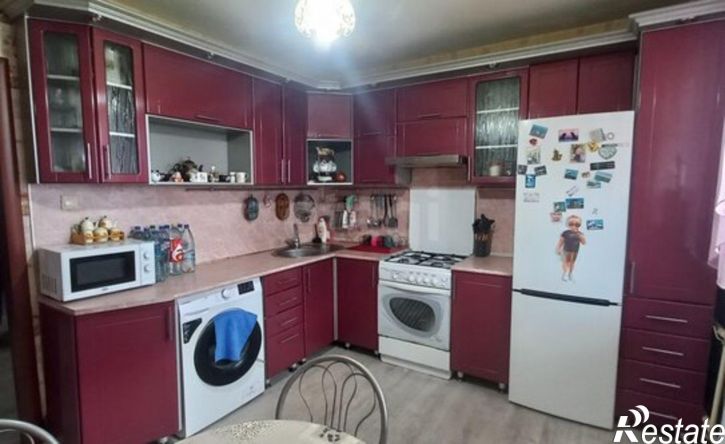 2-комн квартира улица Колесова, 19,  д. 19