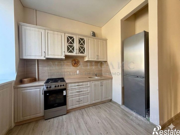 2-комн квартира проспект Макеева, 3,  д. 3