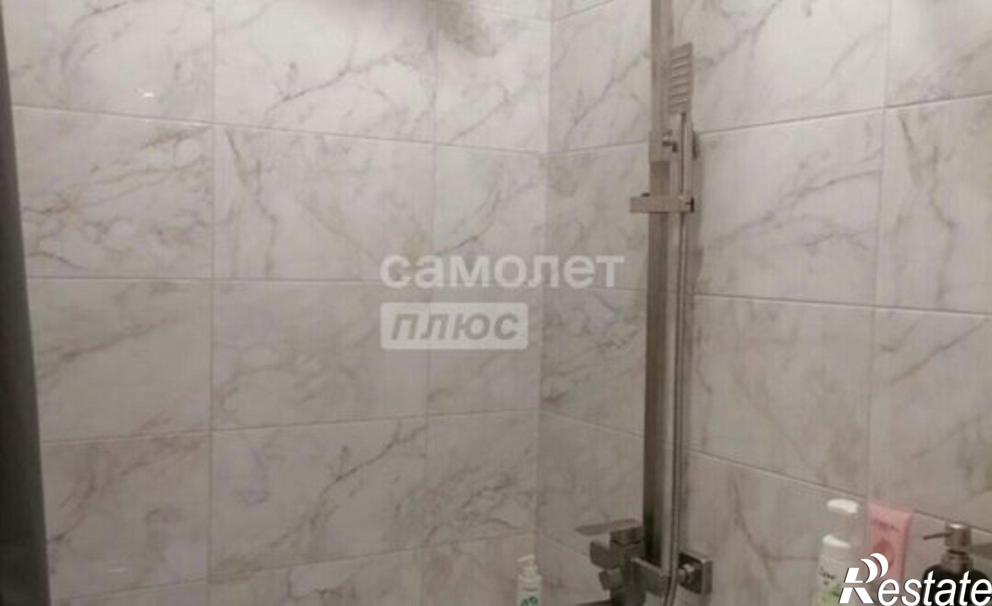 Купить квартиру за 3 650 000 рублей на ул Романенко, 23