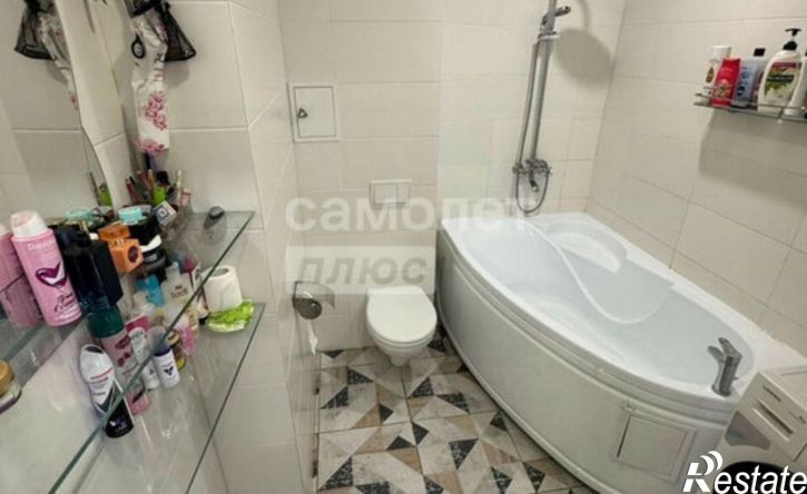 3-комн квартира ул 8 Июля, 35,  д. 35