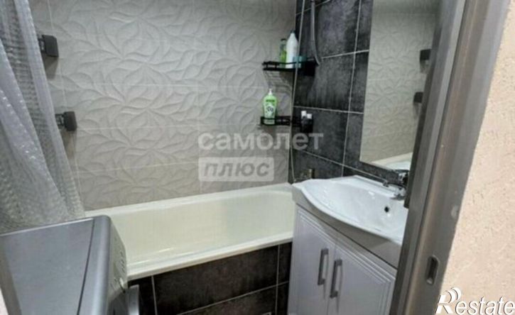 2-комн квартира ул 8 Марта, 108,  д. 108