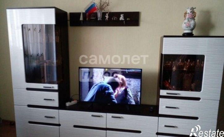 2-комн квартира ул Колесова, 15,  д. 15