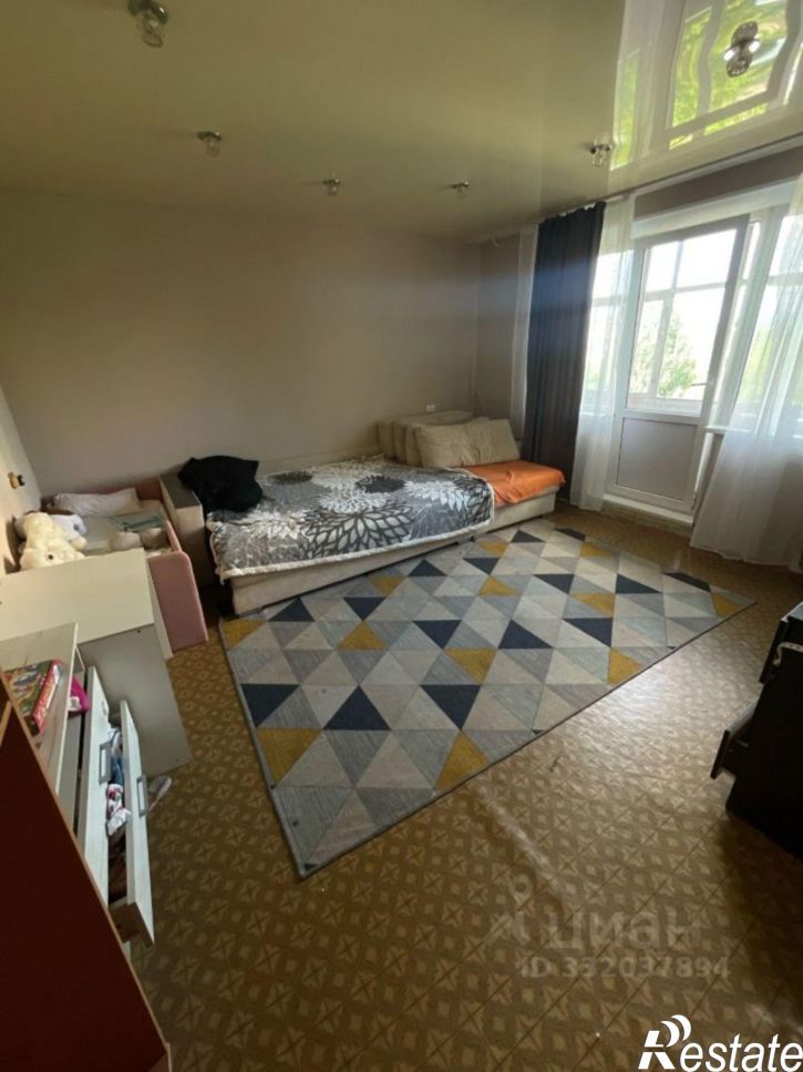 2-комн квартира ул Уральских Добровольцев, 3,  д. 3