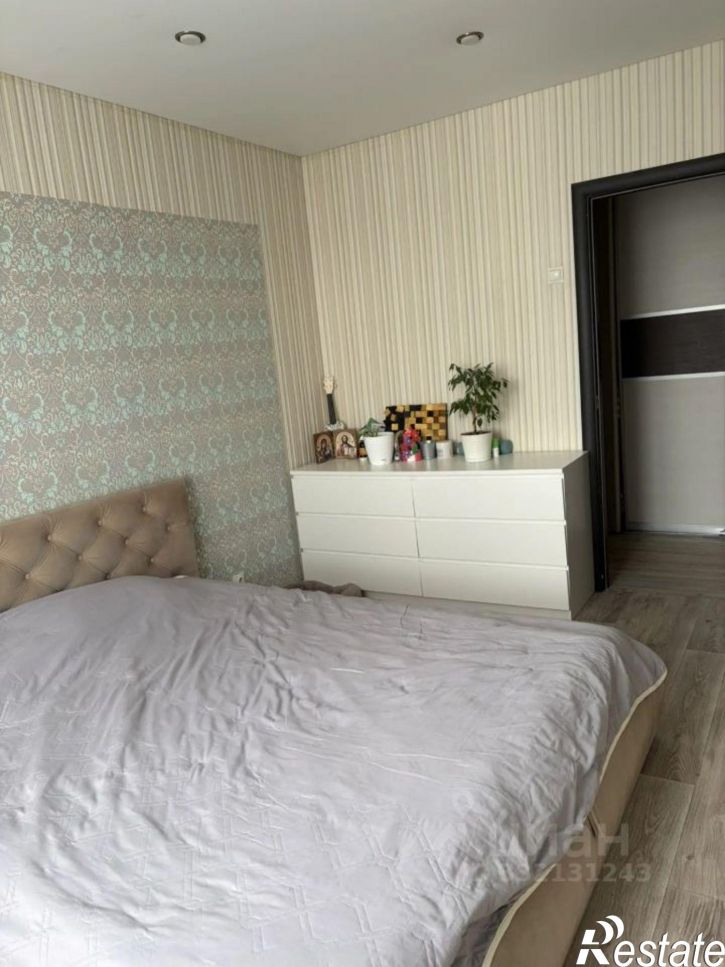 3-комн квартира ул Степана Разина, 8,  д. 8