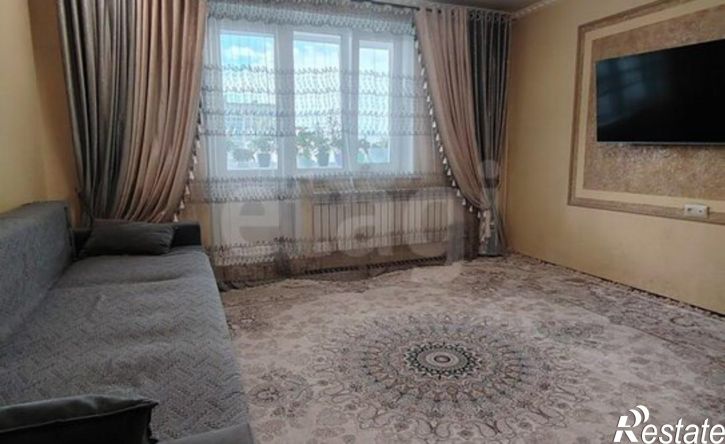 4-комн квартира ул 8 Июля, 26,  д. 26