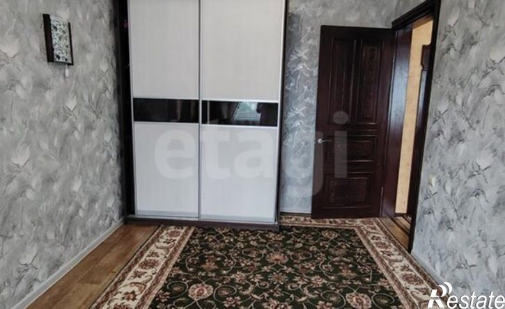 4-комн квартира ул 8 Июля, 26,  д. 26