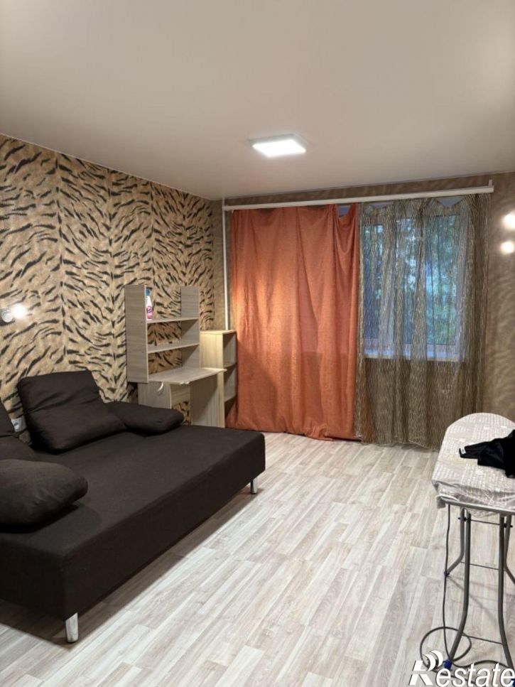 2-комн квартира пр-кт Автозаводцев, 65А,  д. 65А