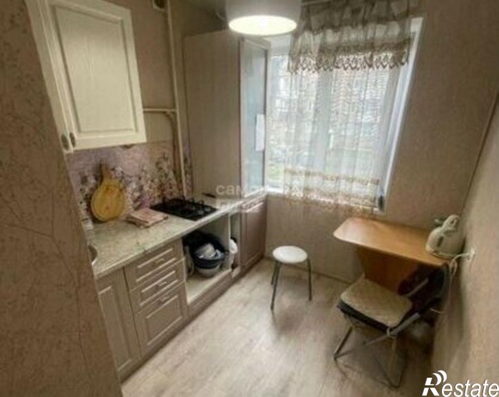 4-комн квартира ул Попова, 3,  д. 3