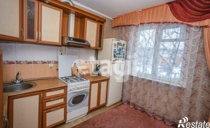 4-комн квартира пр-кт Октября, 66,  д. 66