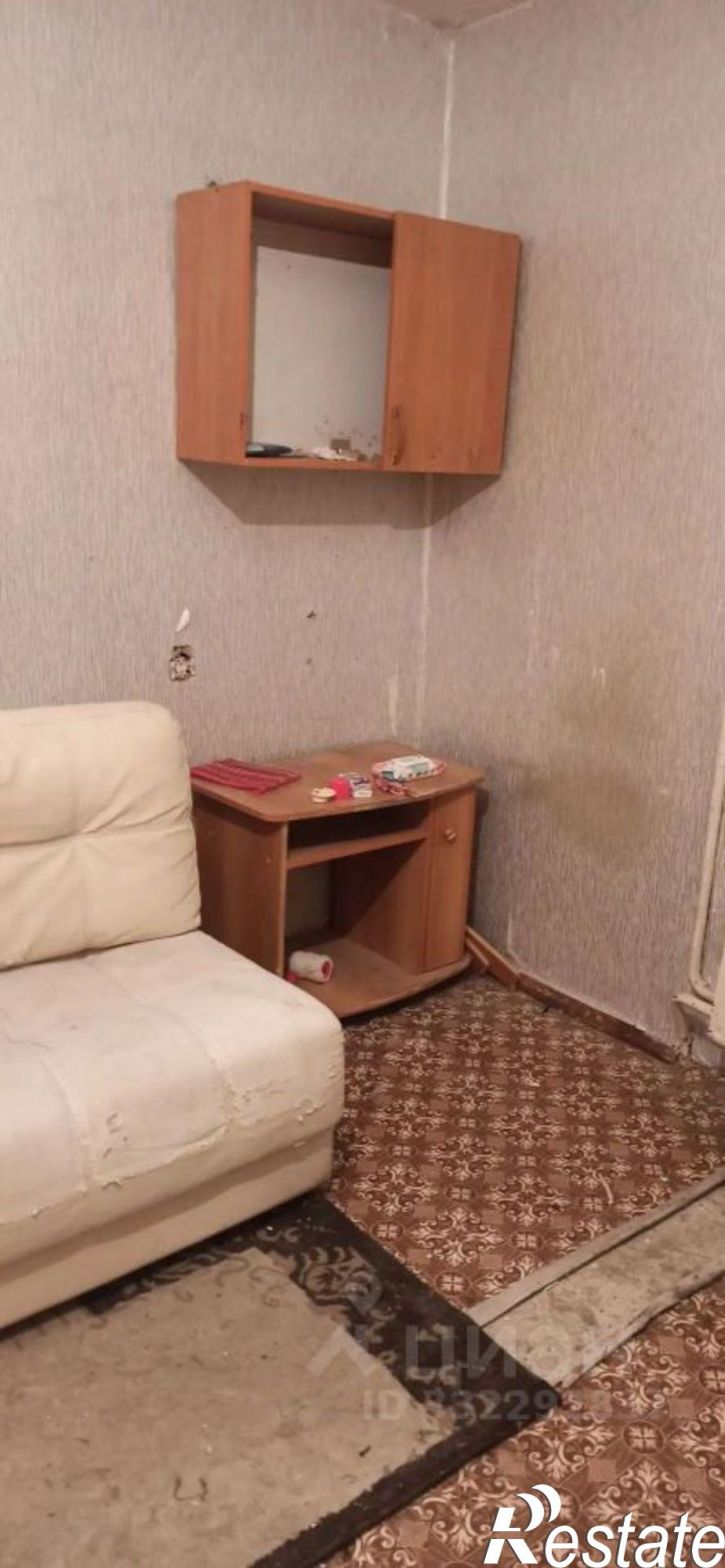 Комната ул 8 Июля, 12,  д. 12
