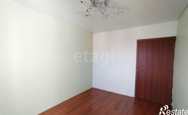 2-комн квартира ул Колесова, 15,  д. 15