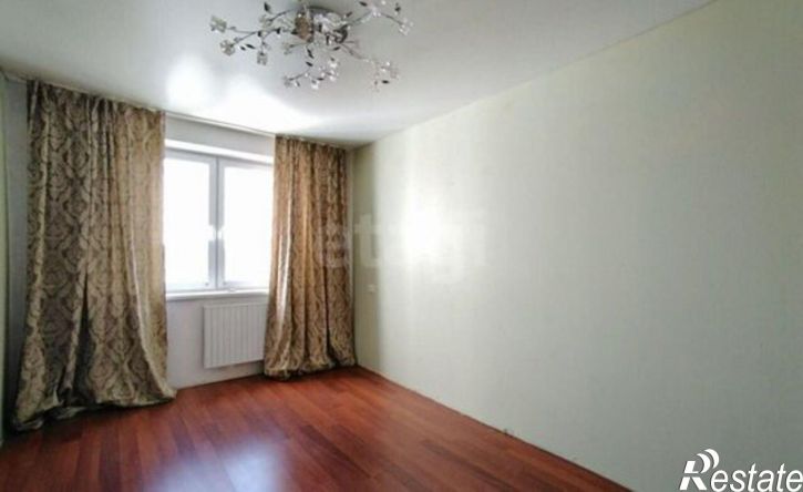 2-комн квартира ул Колесова, 15,  д. 15