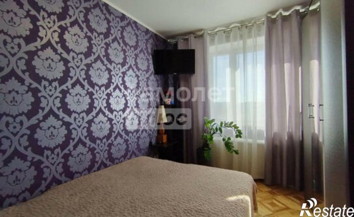 4-комн квартира пр-кт Макеева, 42,  д. 42