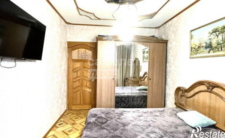 4-комн квартира пр-кт Макеева, 42,  д. 42