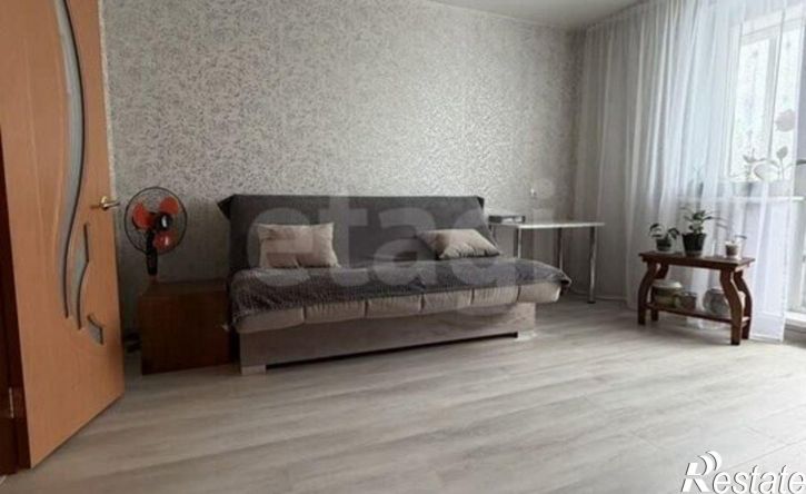 2-комн квартира ул Павших Борцов, 4,  д. 4