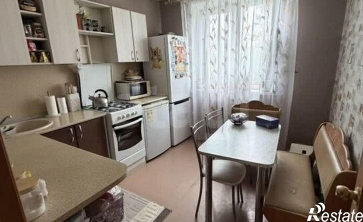 2-комн квартира ул Павших Борцов, 4,  д. 4