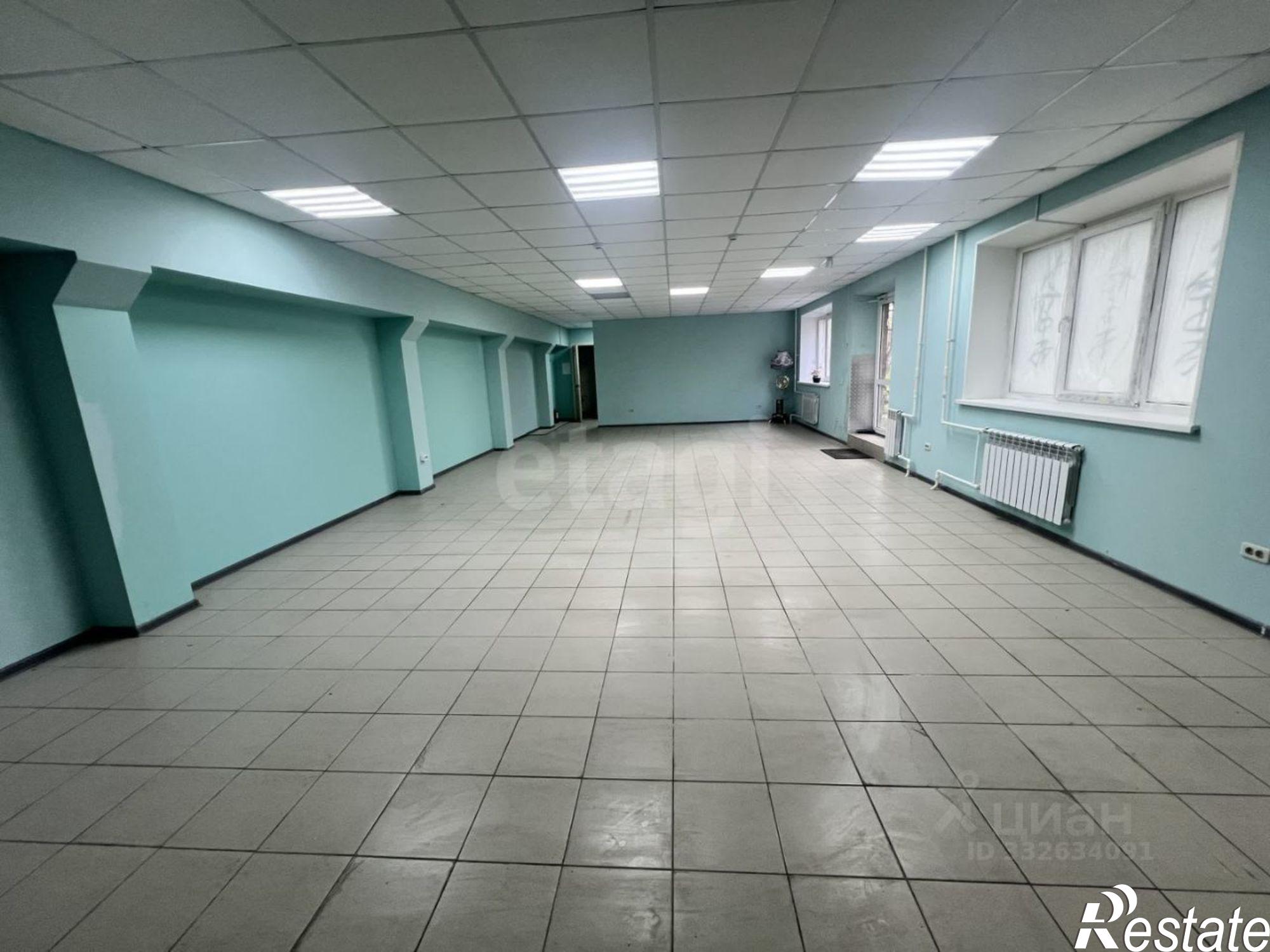 Купить торговое помещение за 5 400 030 рублей на ул Менделеева, 23