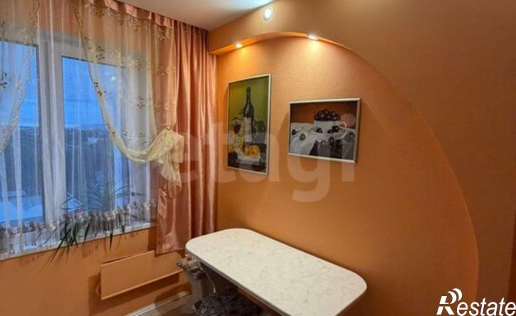 3-комн квартира б-р Полетаева, 3,  д. 3