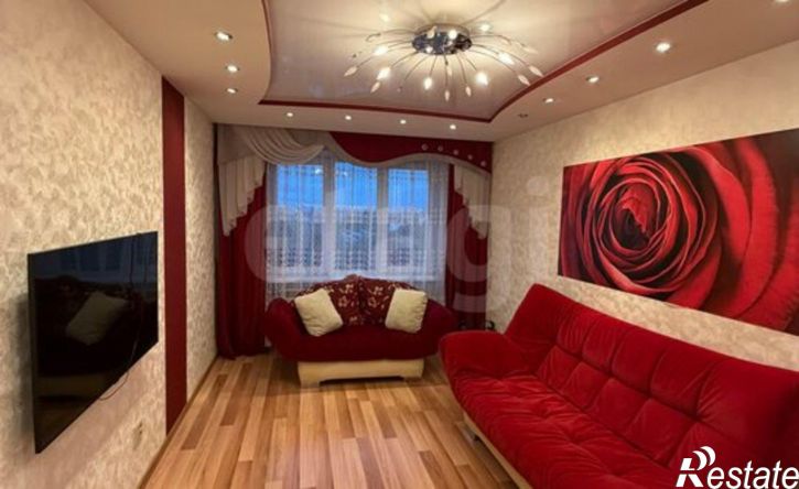 3-комн квартира б-р Полетаева, 3,  д. 3