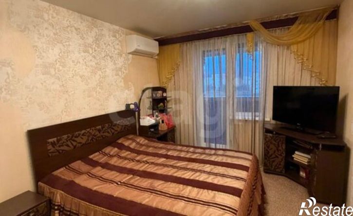 3-комн квартира б-р Полетаева, 3,  д. 3