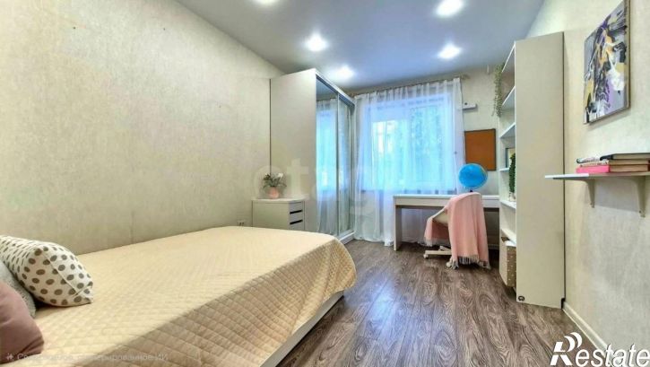 4-комн квартира ул Степана Разина, 8,  д. 8
