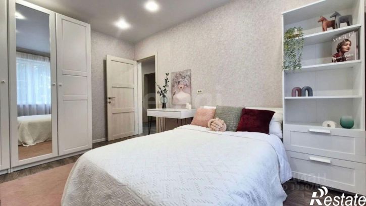 4-комн квартира ул Степана Разина, 8,  д. 8
