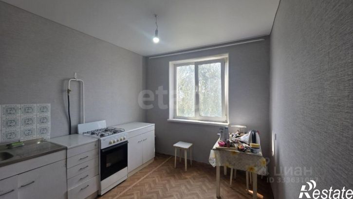 2-комн квартира улица 8 Марта, 130,  д. 130
