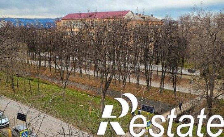 3-комн квартира улица Менделеева, 14,  д. 14
