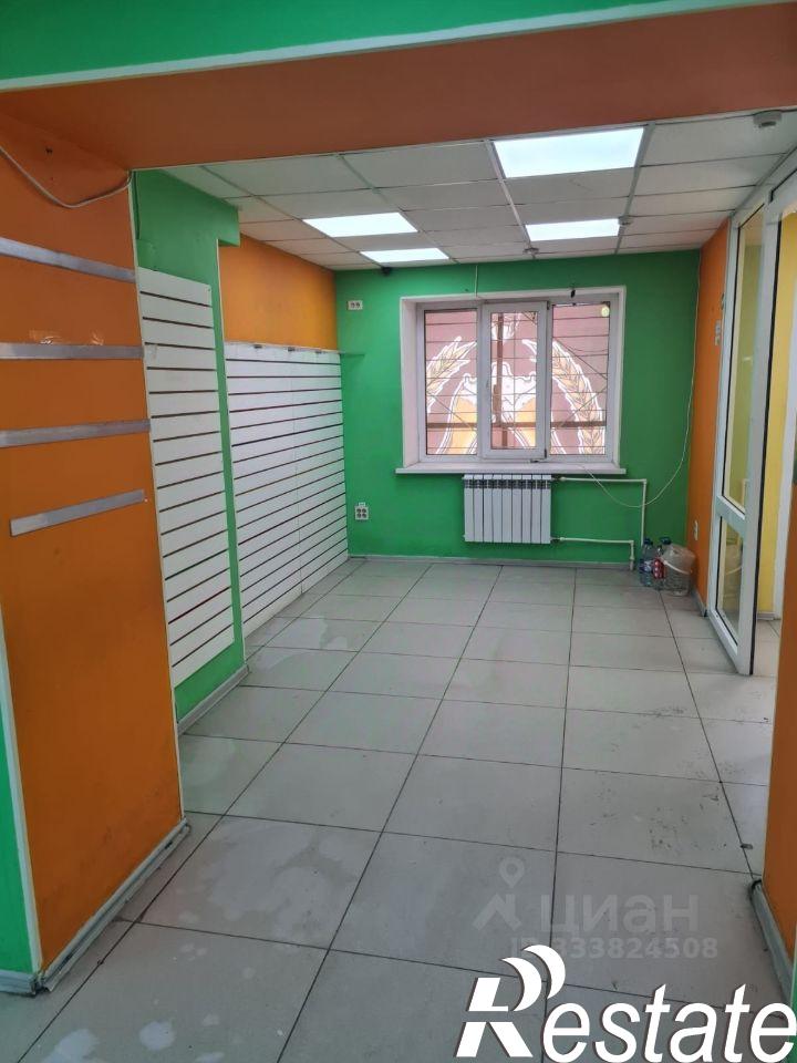 Сдать торговое помещение за 30 003 рублей на улица Романенко, 8