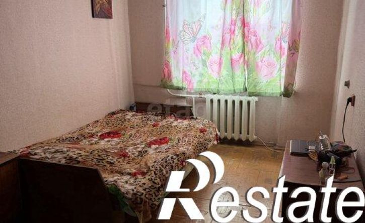 2-комн квартира улица 60 лет Октября, 20,  д. 20