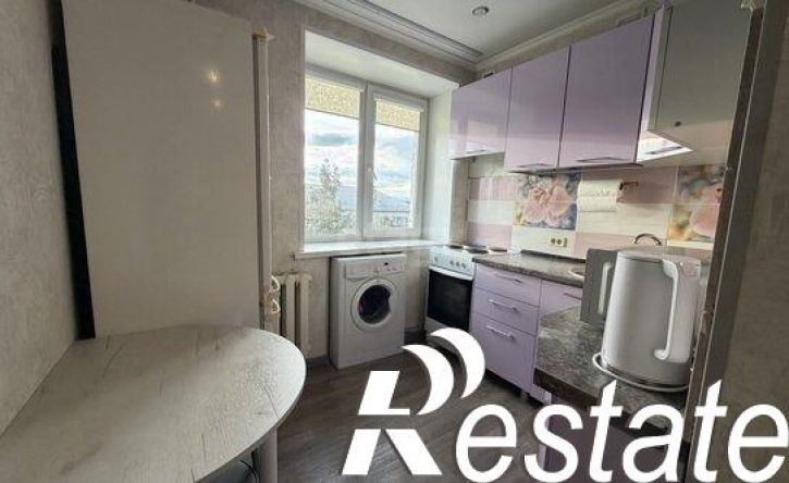 2-комн квартира проспект Автозаводцев, 9,  д. 9