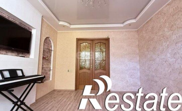 3-комн квартира проспект Автозаводцев, 39,  д. 39