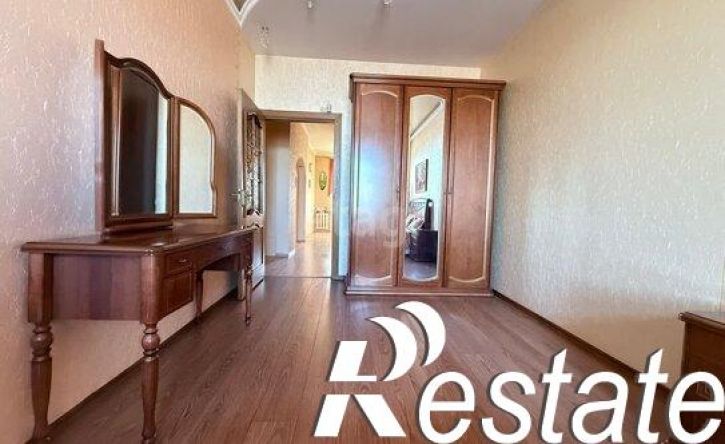 3-комн квартира проспект Автозаводцев, 39,  д. 39