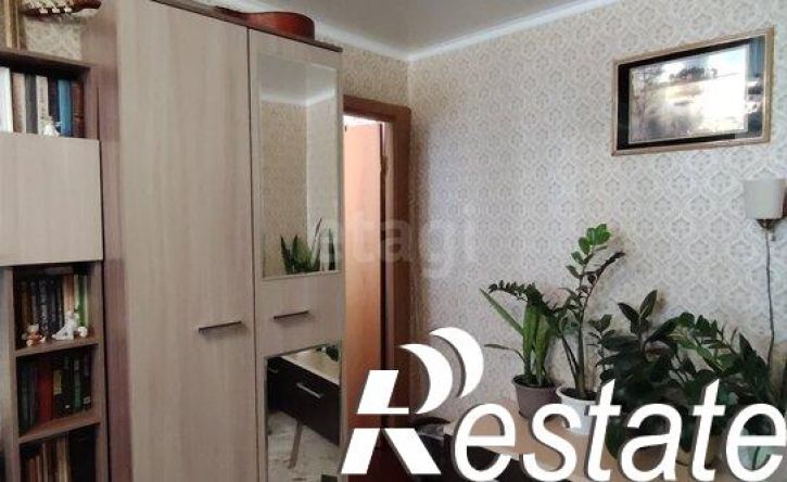 3-комн квартира улица 60 лет Октября, 22,  д. 22
