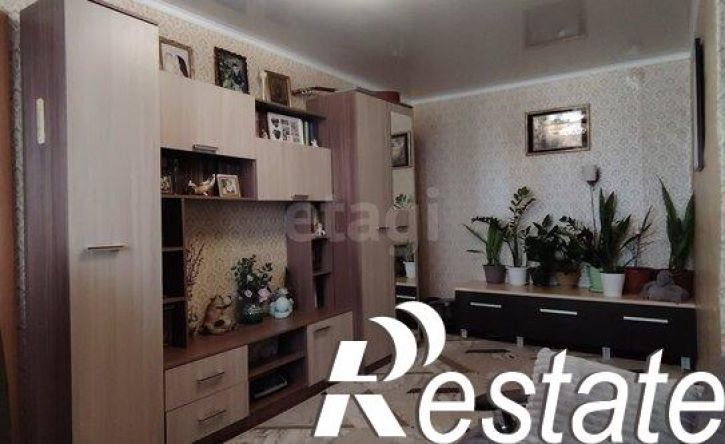 3-комн квартира улица 60 лет Октября, 22,  д. 22