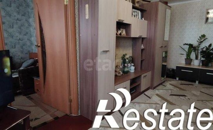 3-комн квартира улица 60 лет Октября, 22,  д. 22