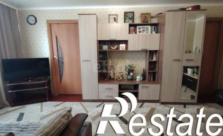 3-комн квартира улица 60 лет Октября, 22,  д. 22