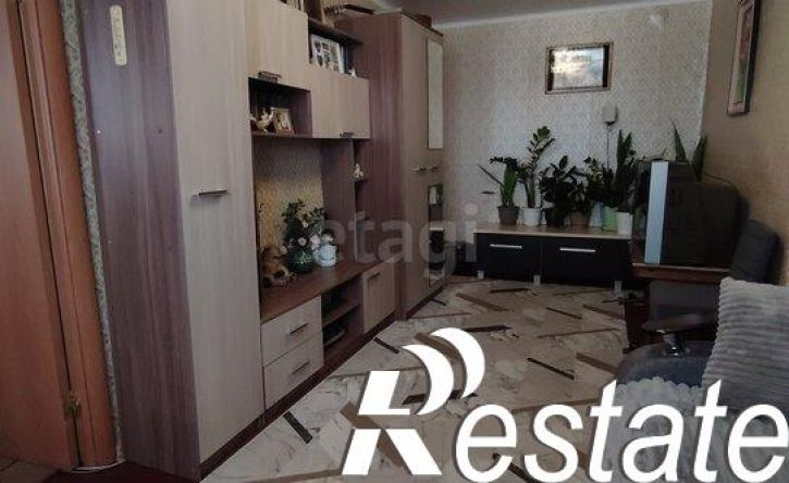 3-комн квартира улица 60 лет Октября, 22,  д. 22
