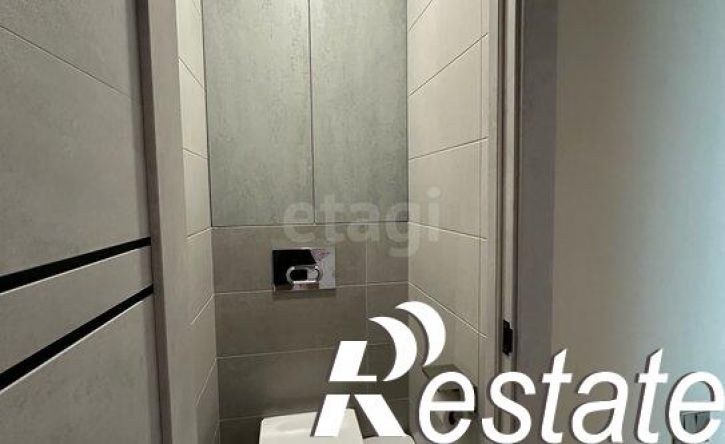 2-комн квартира улица 8 Марта, 108,  д. 108