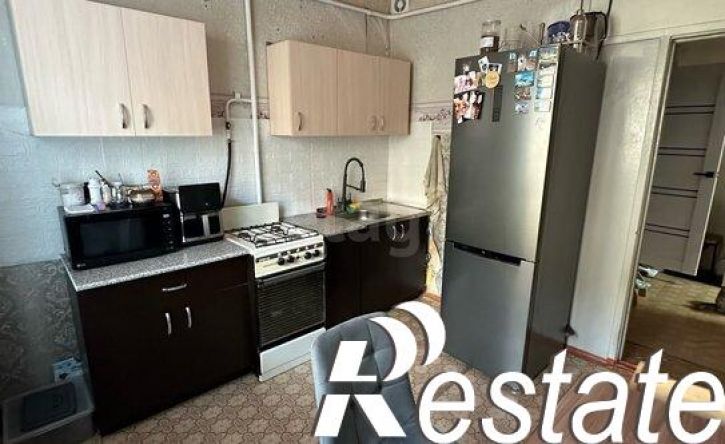2-комн квартира улица 8 Марта, 108,  д. 108